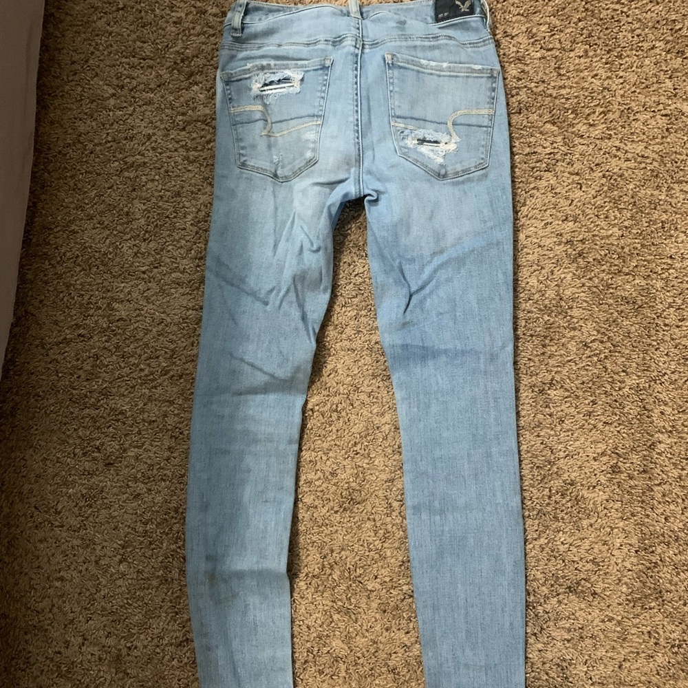 American Eagle Ripped High Rise Jeans - Picture 3 of 3